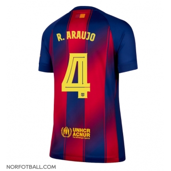 Billige Fotballdrakt Barcelona Ronald Araujo #4 Replika Hjemmedrakt Dame 2025-26 Kortermet